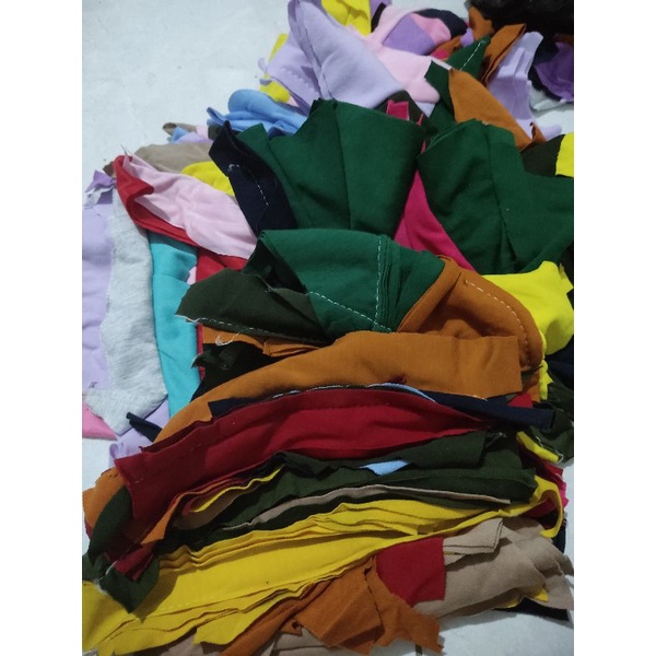 KAIN AVALAN, MAJUN HARGA PER KG