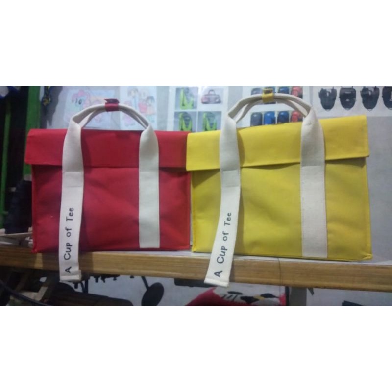 Tas totebag souvenir/hampers bisa custom nama keren