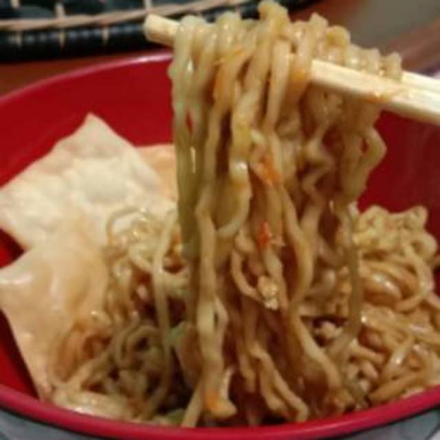 

MIE AYAM FROZEN NADIRASA