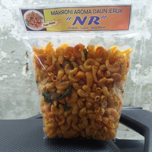 

Makaroni Aroma Daun Jeruk