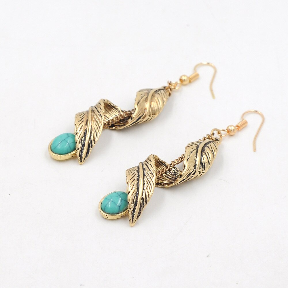 Bohemian Feathered Earrings for Women Vintage Hanging Earrings with Oval Stones Long Eardrop Metal Accessories Jewelry