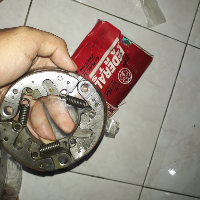 Kampas Ganda supra x 125 merek Federal