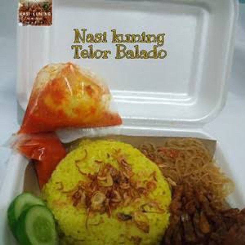 

Nasi kuning telur