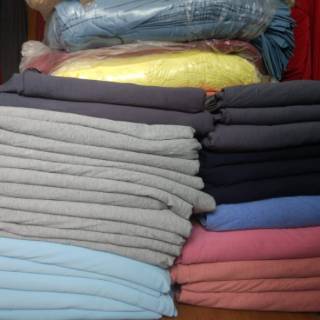 JUAL KAIN KILOAN KAOS KATUN POLOS MURAH Shopee Indonesia JUAL KAIN KILOAN KAOS KATUN POLOS MURAH Shopee Indonesia