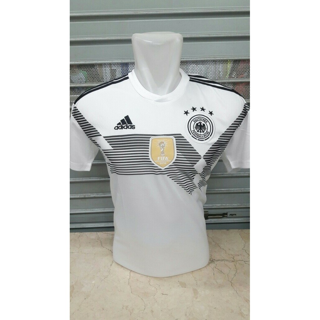 BAJU BOLA / FUTSAL Costum JERSEY GRADE TIMNAS JERMAN HOME OFFICIAL PIALA DUNIA 2018