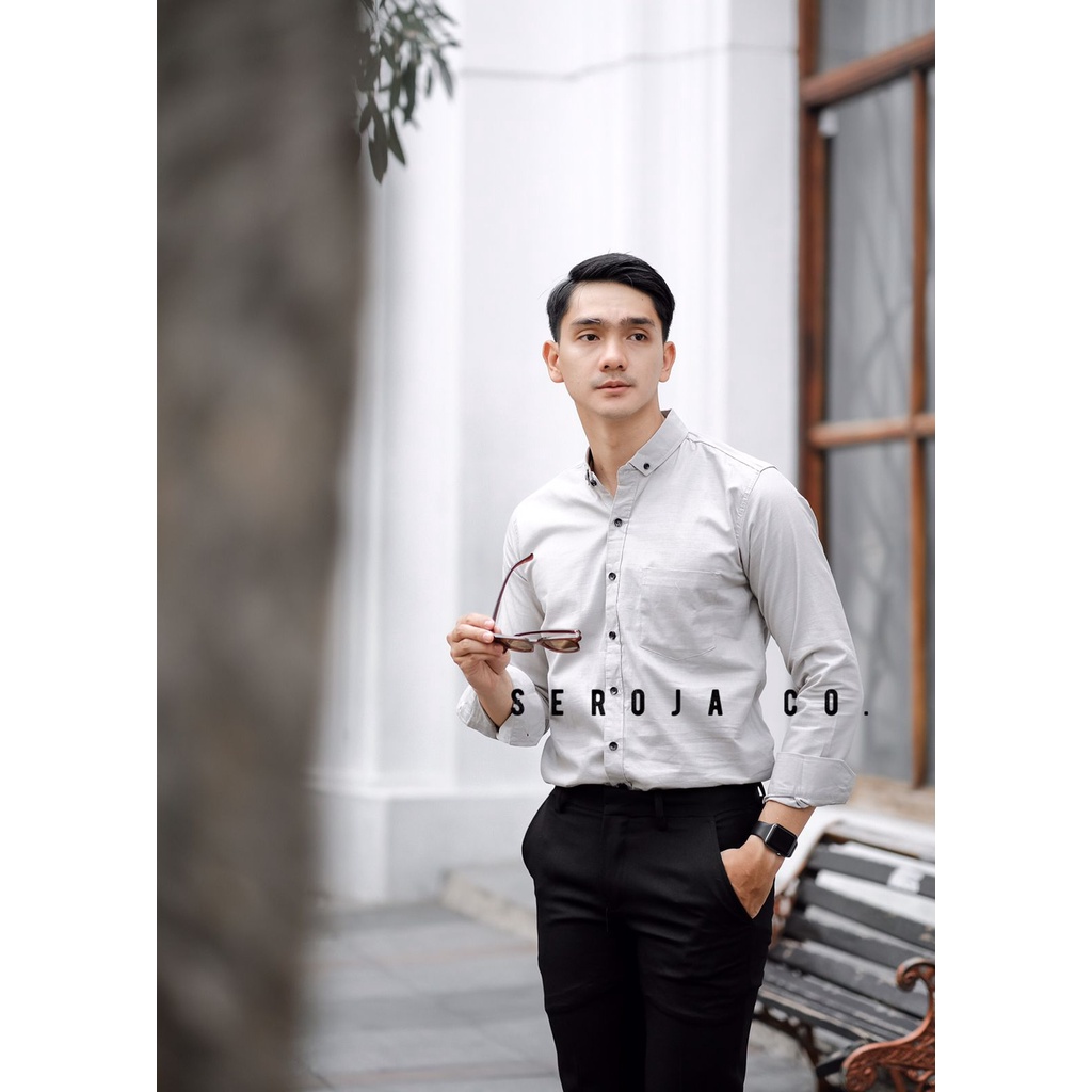 KEMEJA POLOS PRIA LENGAN PANJANG SILVER