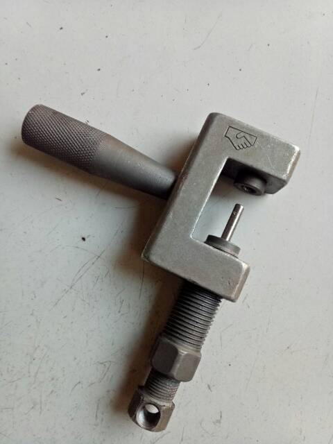 Alat pemotong rantai chain breaker tool American Tool