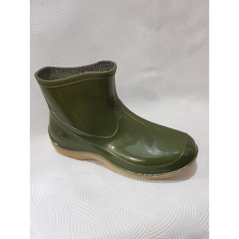 SEPATU KARET AP BOOT 2005