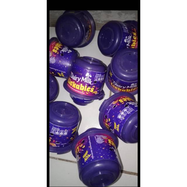 

Coklat dairy milk lickables