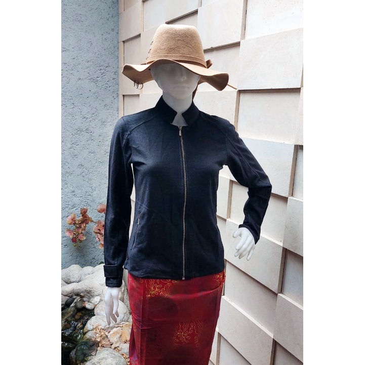 MATAHARI - C2 OUTFITTERS OUTER JAKET WANITA WITH TAG