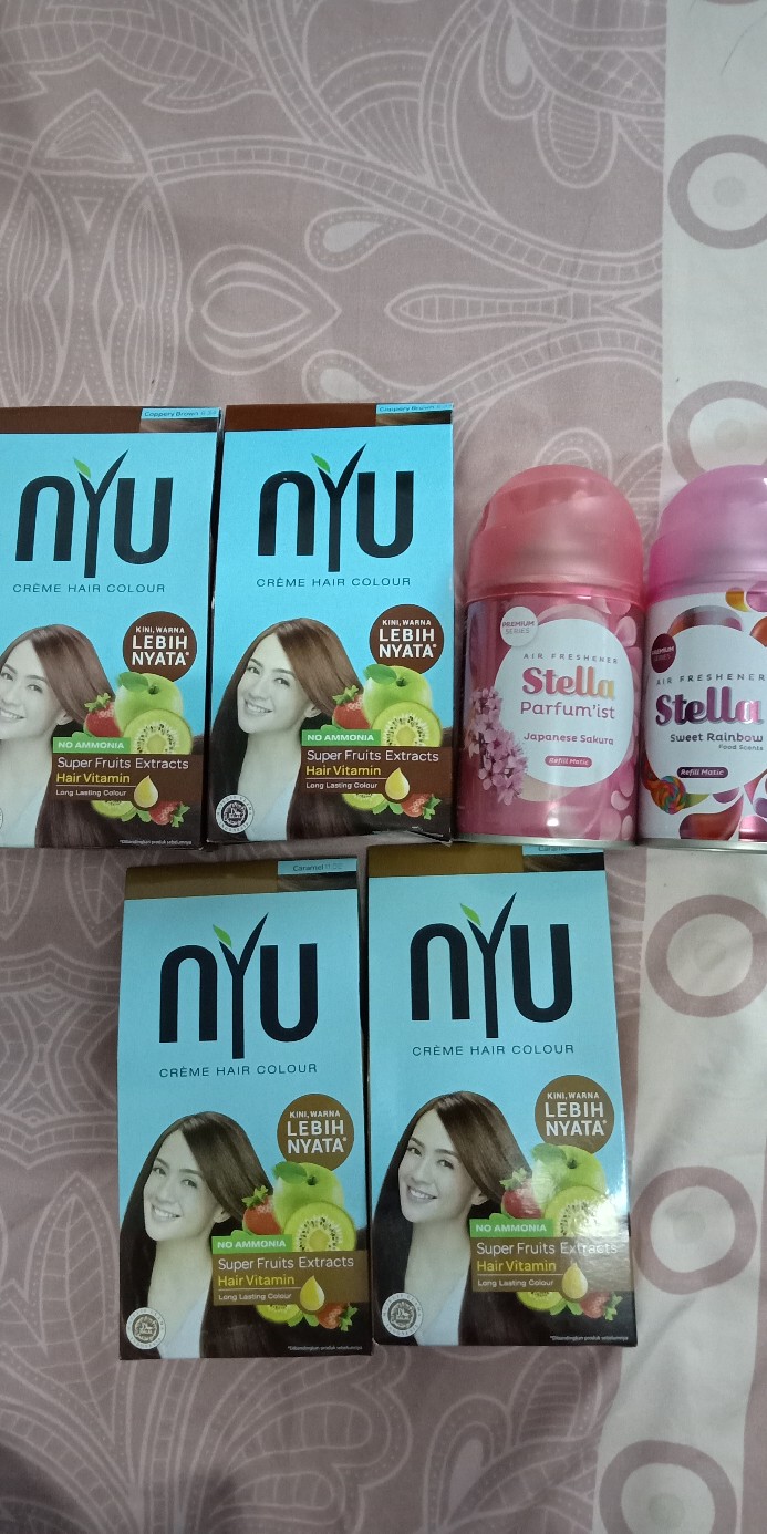 Stella Matic Refill 225ml Sweet Rainbow & Japenese Sakura