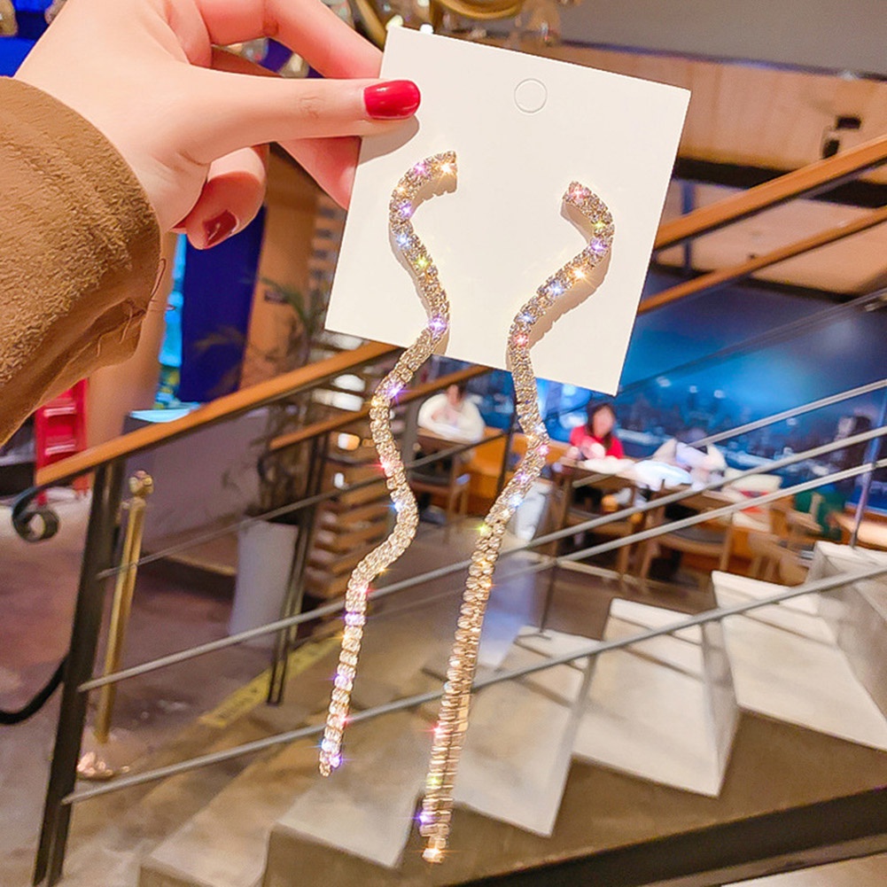 Perhiasan Anting Rumbai Panjang Aksen Mutiara Berlian Imitasi Untuk Wanita