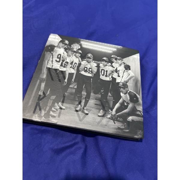 Album exo love me right pc baekhyun