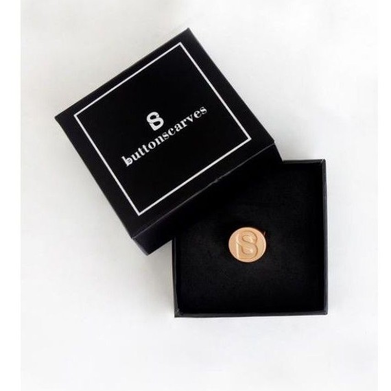 Buttonscarves Round Signature Brooch - Pin Buttonscarves