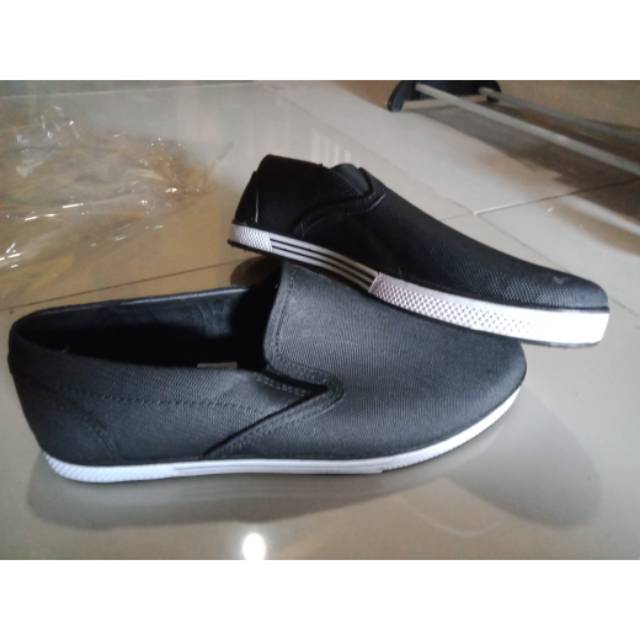 Sepatu sankyo