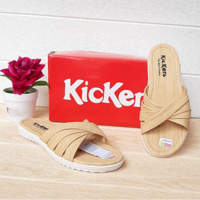 Kickers cewek sepatu slop santai termurah