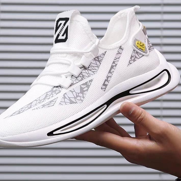 WAADOO Sport Shoes Pria Cheetah Sepatu Running Olahraga Putih ,.