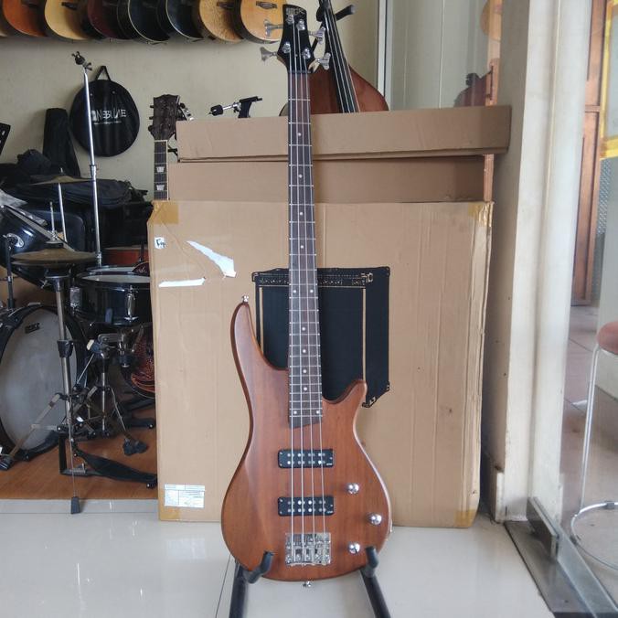 Gitar Bass Sound Gear Natural