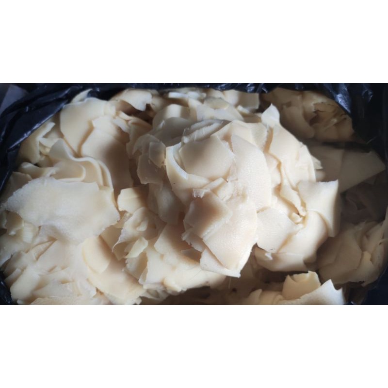 

Rebung Kualitas Super