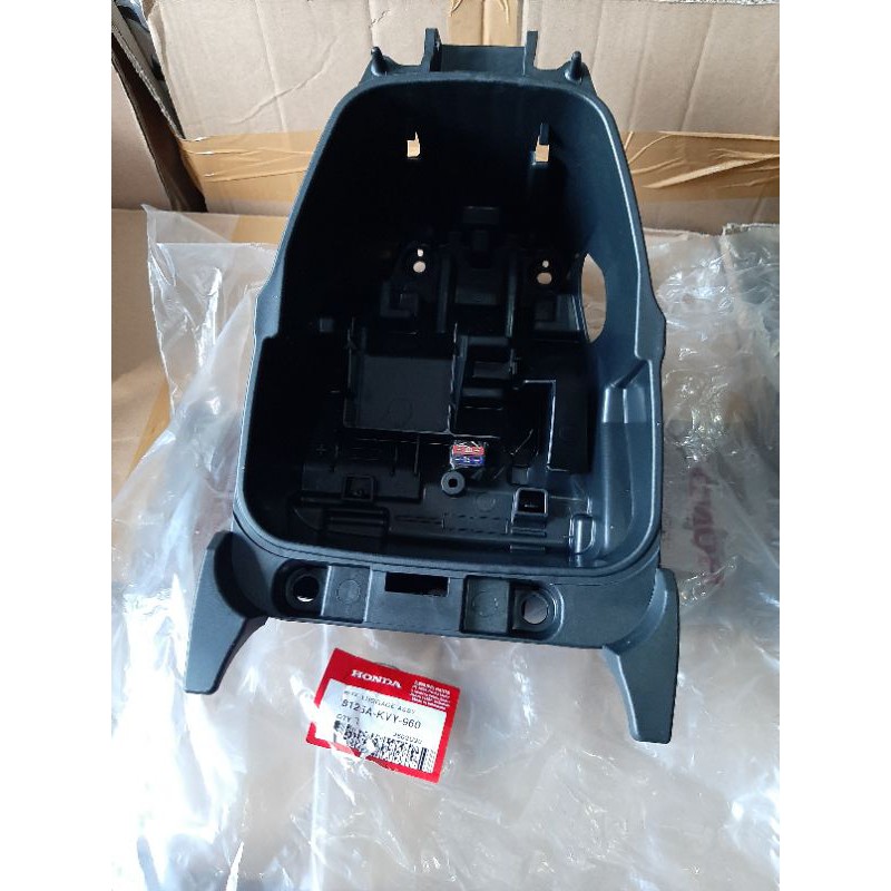 bok bagasi bawah jok honda beat karbu original Ahm honda asli