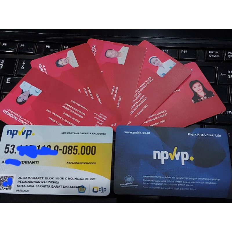 

SPECIALIST ID CARD Bahan TEBAL seperti ATM, NP Wp elektronik, Kartu Vksn Potongan Halus, Hasil Tajam dan Tahan Air tdk Luntur