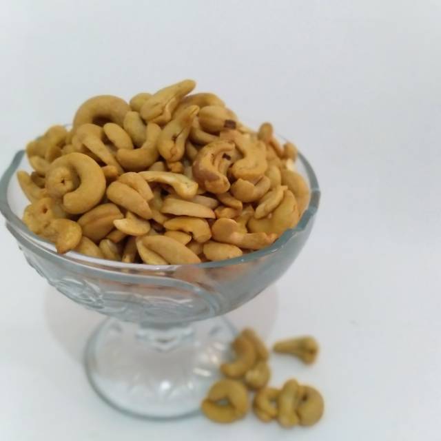 

Kacang Mede / Mete Asin / Ons / 100gr