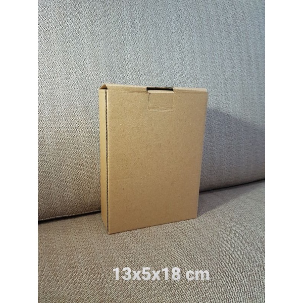 

Kardus Box uk. 13x5x18 cm Kotak Karton Die Cut