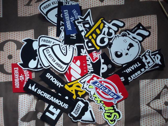 Stiker Brand Bloods Graftac Sticker Motor Helm Lain Lain Distro Aksesoris
