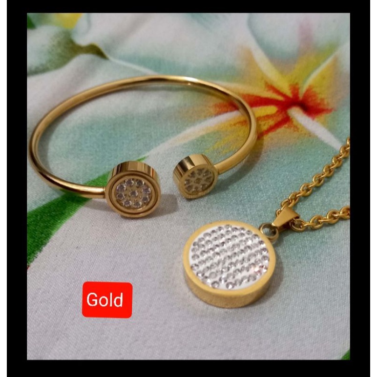 Kalung dan Gelang Quantum Pendant Warna.Gold motif Permata