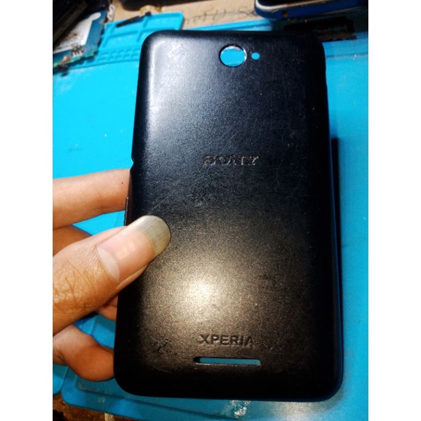 Backdoor kesing sony E4 dual (E2115)
