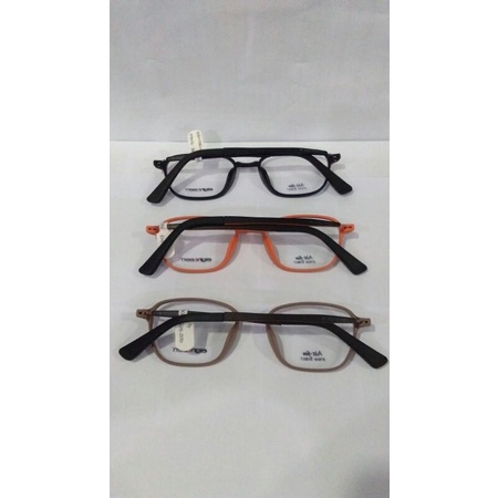 Eighteen Full Frame Kacamata Tipe 7016