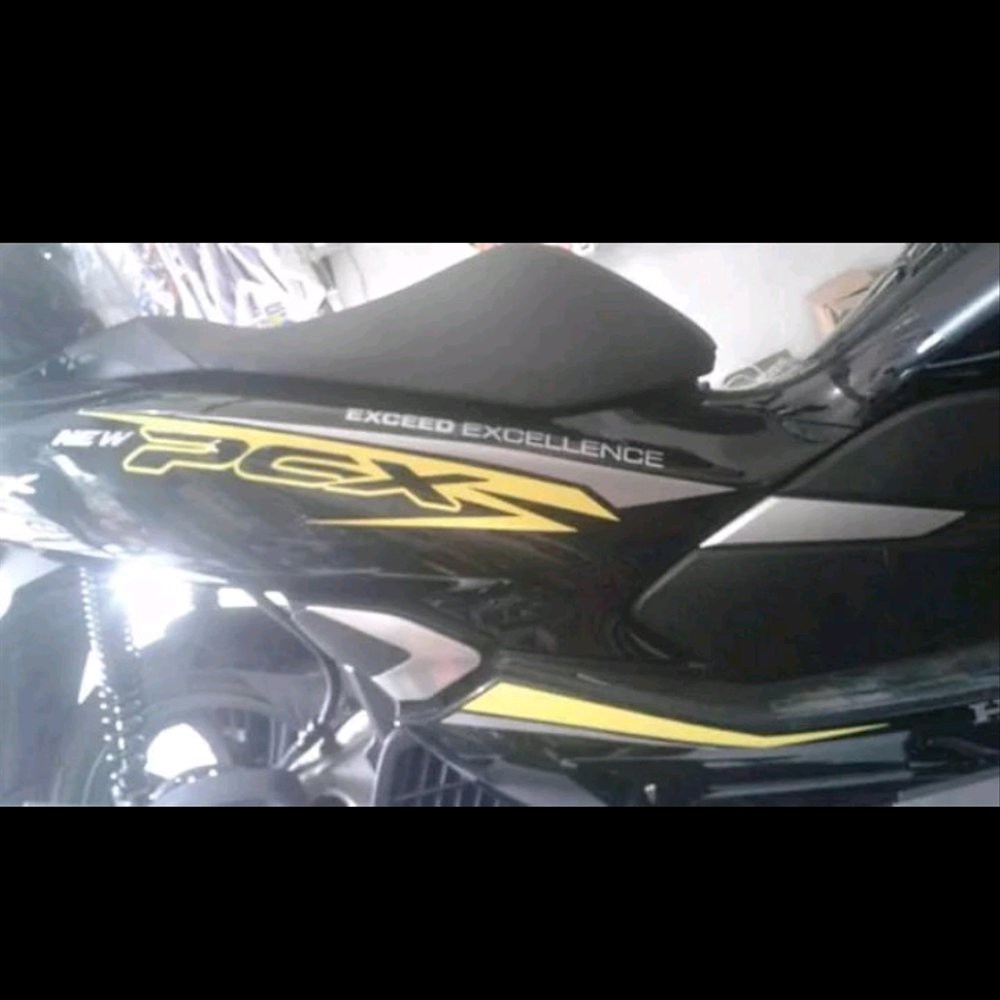 Stiker Cuting Striping Motor Yamaha Nmax Gold Glosy Terlaris Bisa