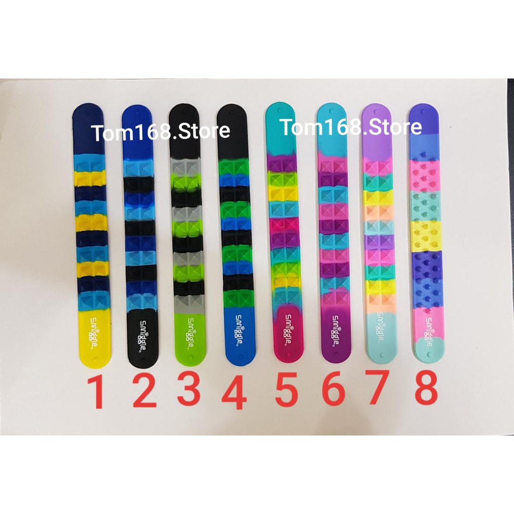 SMIGGLE STUD SLAPBAND