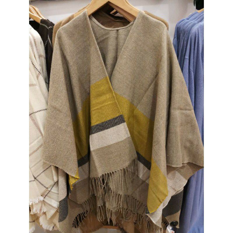 UNIQLO WOMEN SYAL 2WAY BEIGE ORIGINAL / OUTER SYAL SCRAFT WANITA JUMBO OVER SIZE