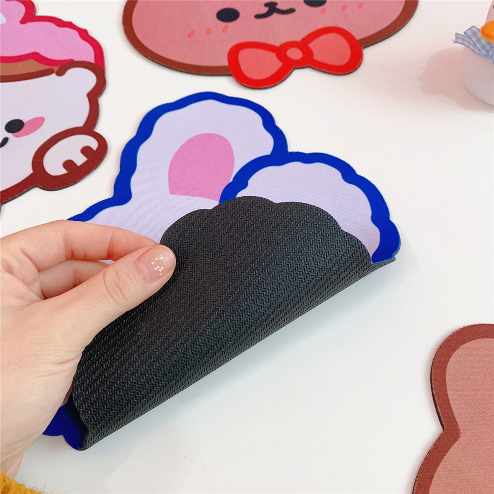 Mouse Pad Anti Slip Motif Kartun Beruang / Kelinci Warna-Warni Gaya Korea Untuk Hadiah Ulang Tahun