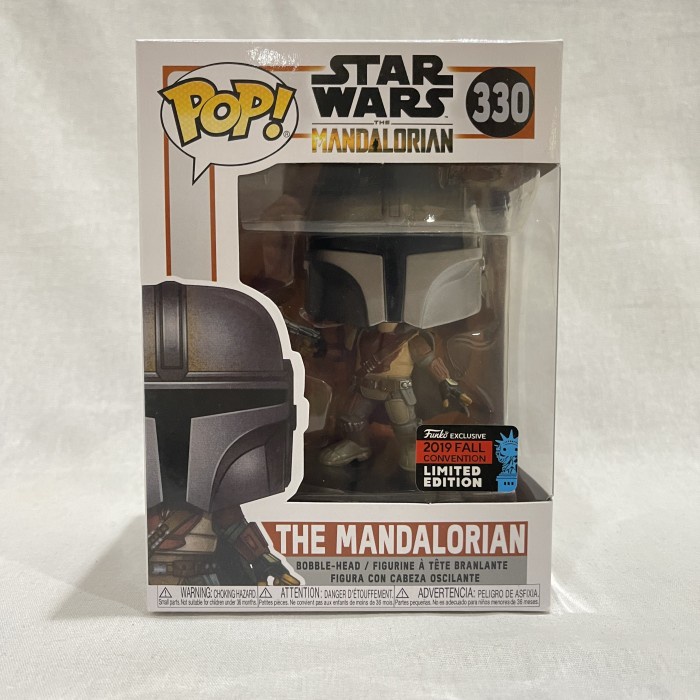 FIGURE POP STAR WARS 330 MANDALORIAN WITH PISTOL