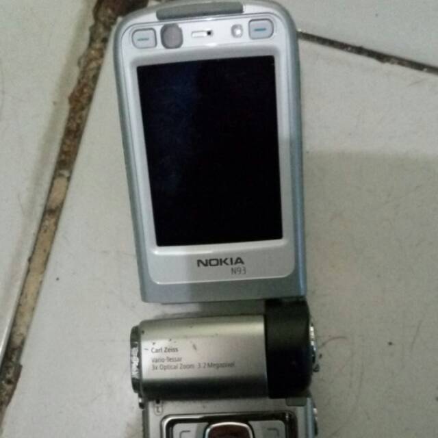 Nokia N93