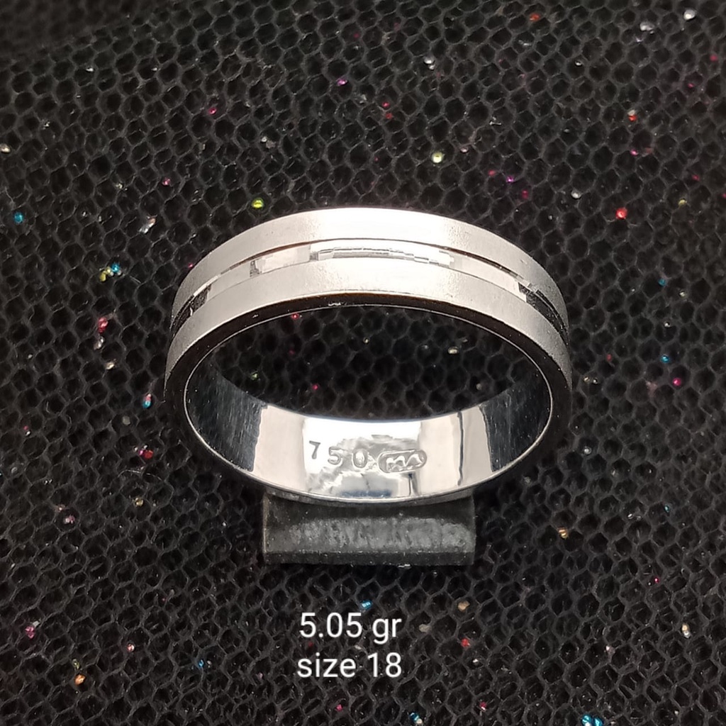 Cincin Emas 17K - 5.05 gr Kadar 750 - 335