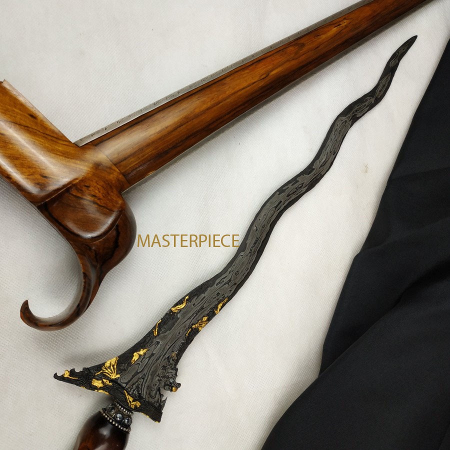 Keris Naga Siluman Kinatah Emas Mataram Sultan Agung Sepuh Produk MASTERPIECE