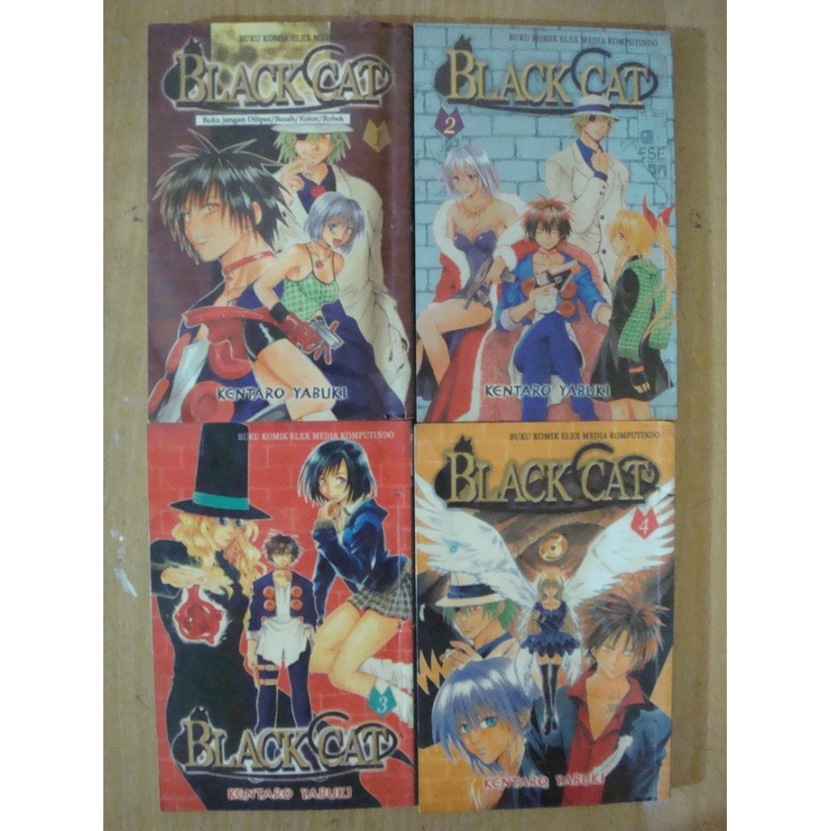 KOMIK BLACK CAT