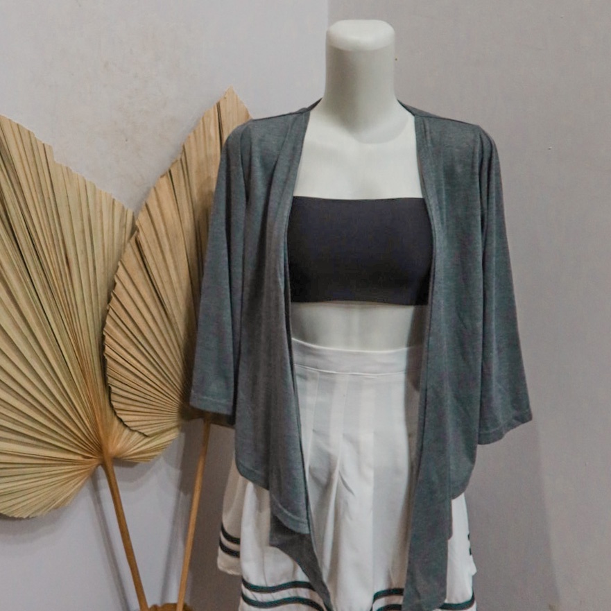 Outer Basic Warna Abu Tua Healthy Karen