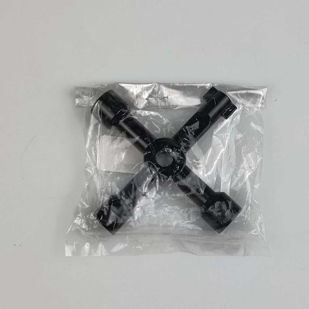 Kunci Pas Multifungsi 4in1 Elevator Cross Triangle Key LXX3116