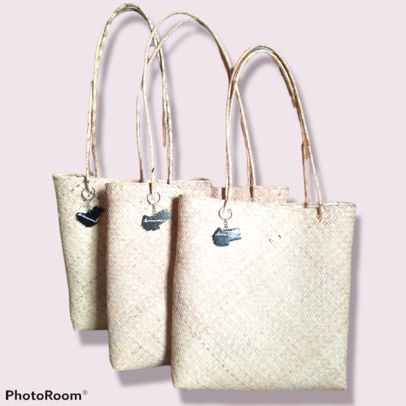 TAS ROTAN TOTE BAG / TAS ANYAMAN ROTAN KHAS KALIMANTAN / BORNEO FASHION
