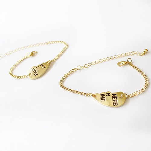 Hu Hu Hu Hu Hu Alat Bantu Pasang Kacamata♡ 2pcs Gelang Rantai Bentuk Hati Tulisan Partners Sisters Untuk Wanita