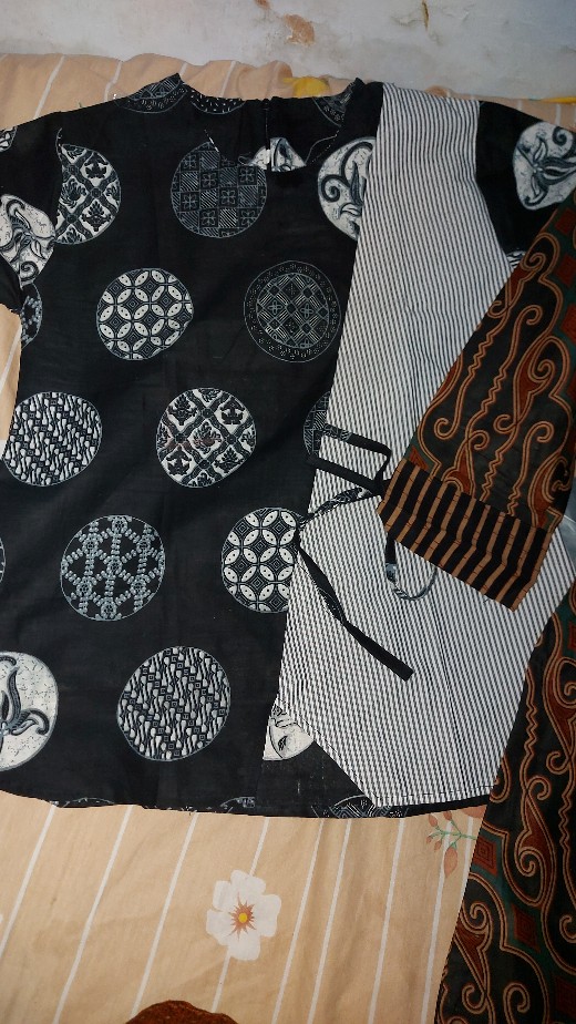 Atasan Batik Dolby Dolbi Dobby Doby Tenun Sutra Tulis Halus Katun Atbm Baron ,sarombit Atasan No