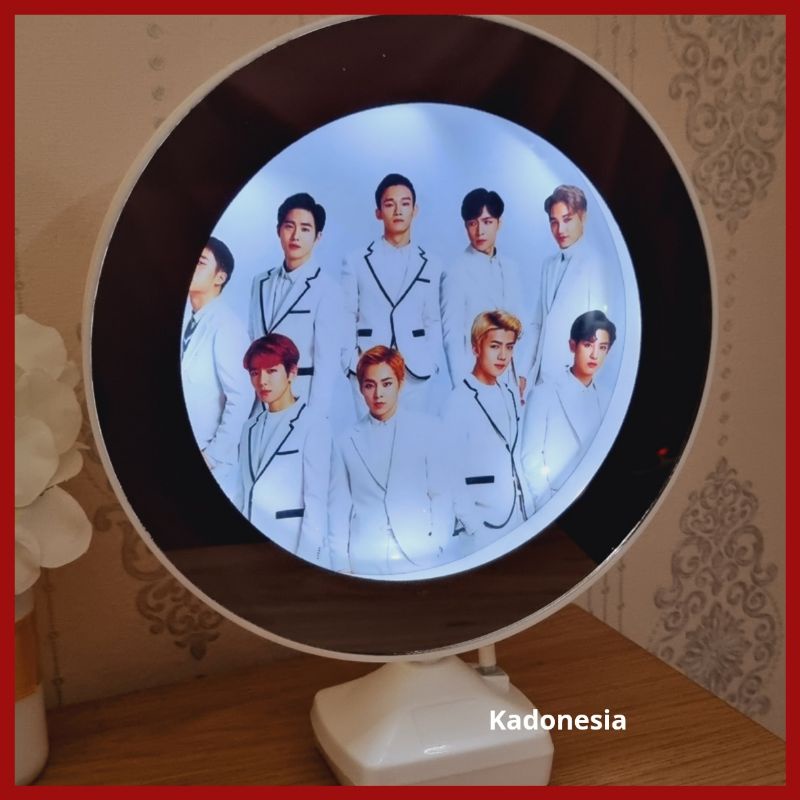 Cermin Foto Kpop EXO NCT BTS Magic Mirror Fankit Kpop