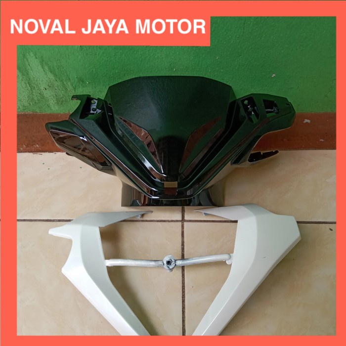 Batok depan Vario New 125/150 putih