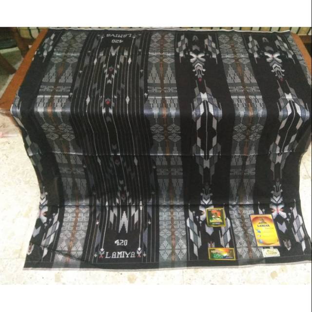 Sarung Lamiya 420