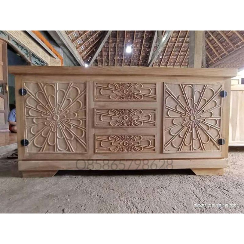 bufet minimalis ukiran Jepara bufet kayu jati Mentahan meja aquarium kayu jati meja hias kayu jati a