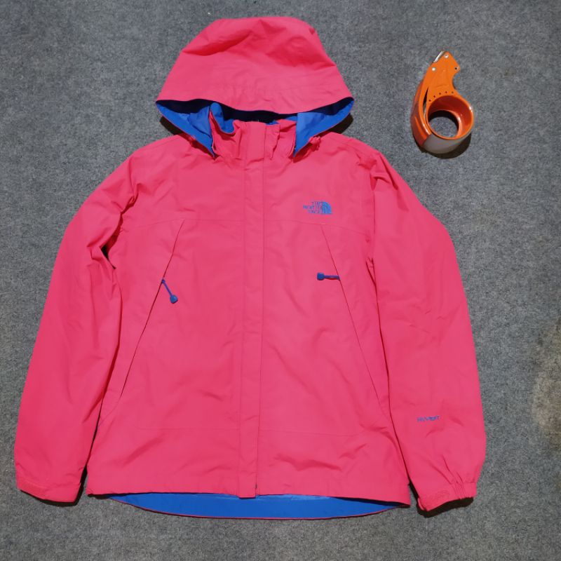 tnf pink size 90